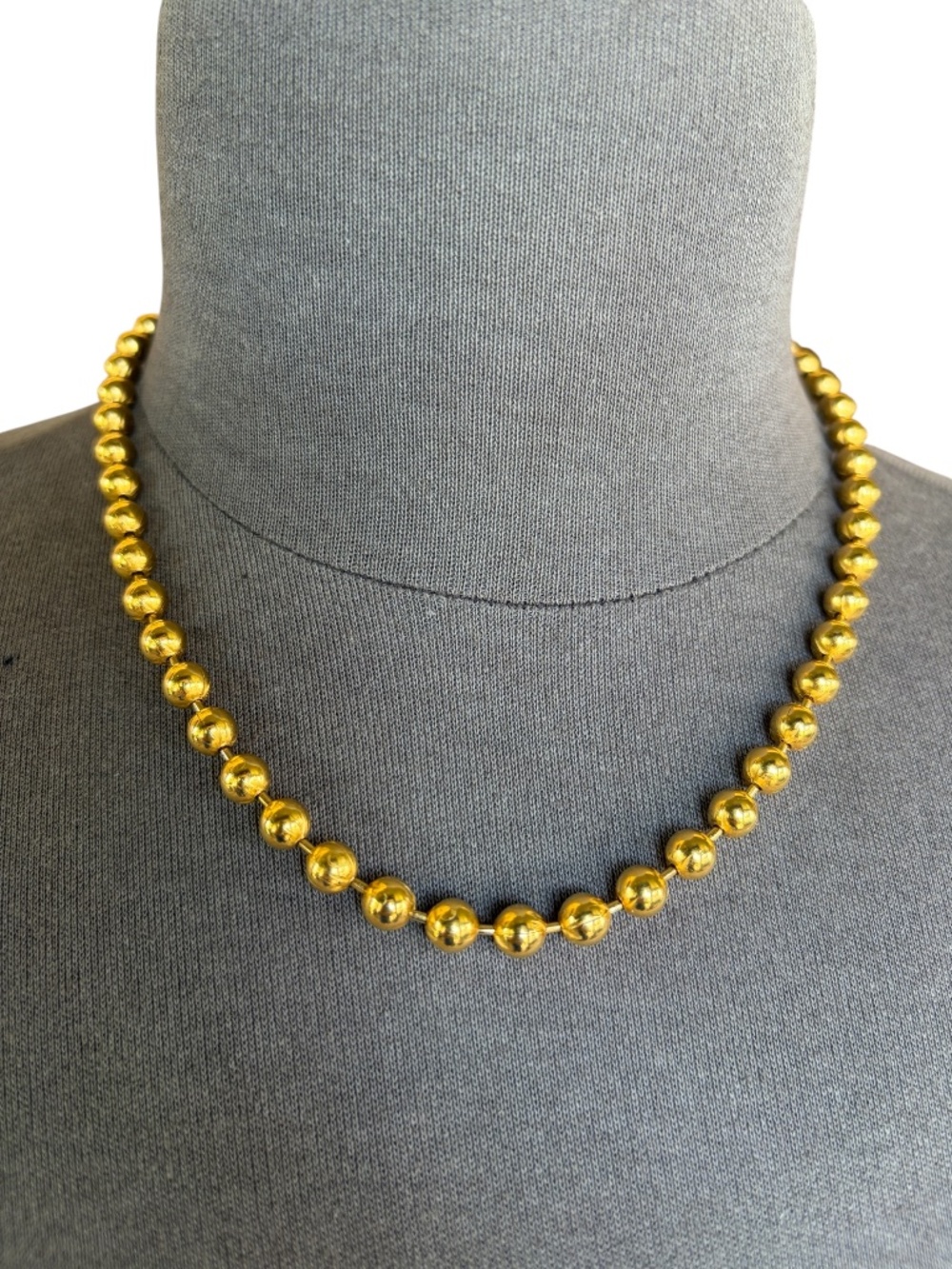 Vintage Goldtone beaded choker/necklace with 3” extension and hook clasp